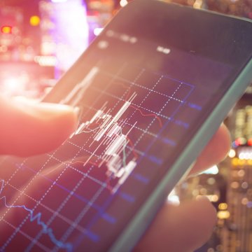 ally invest broker online stock trading service review checking stocks from smartphone